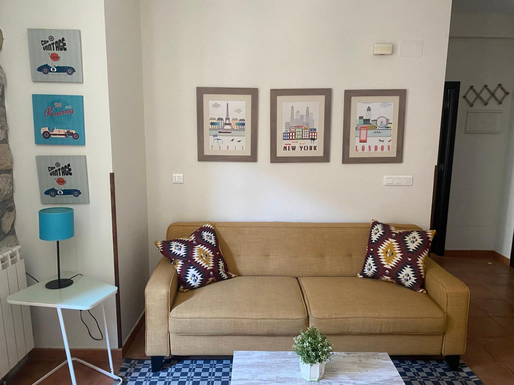 וילאביצ'יוסה Apartamentos Hevia מראה חיצוני תמונה