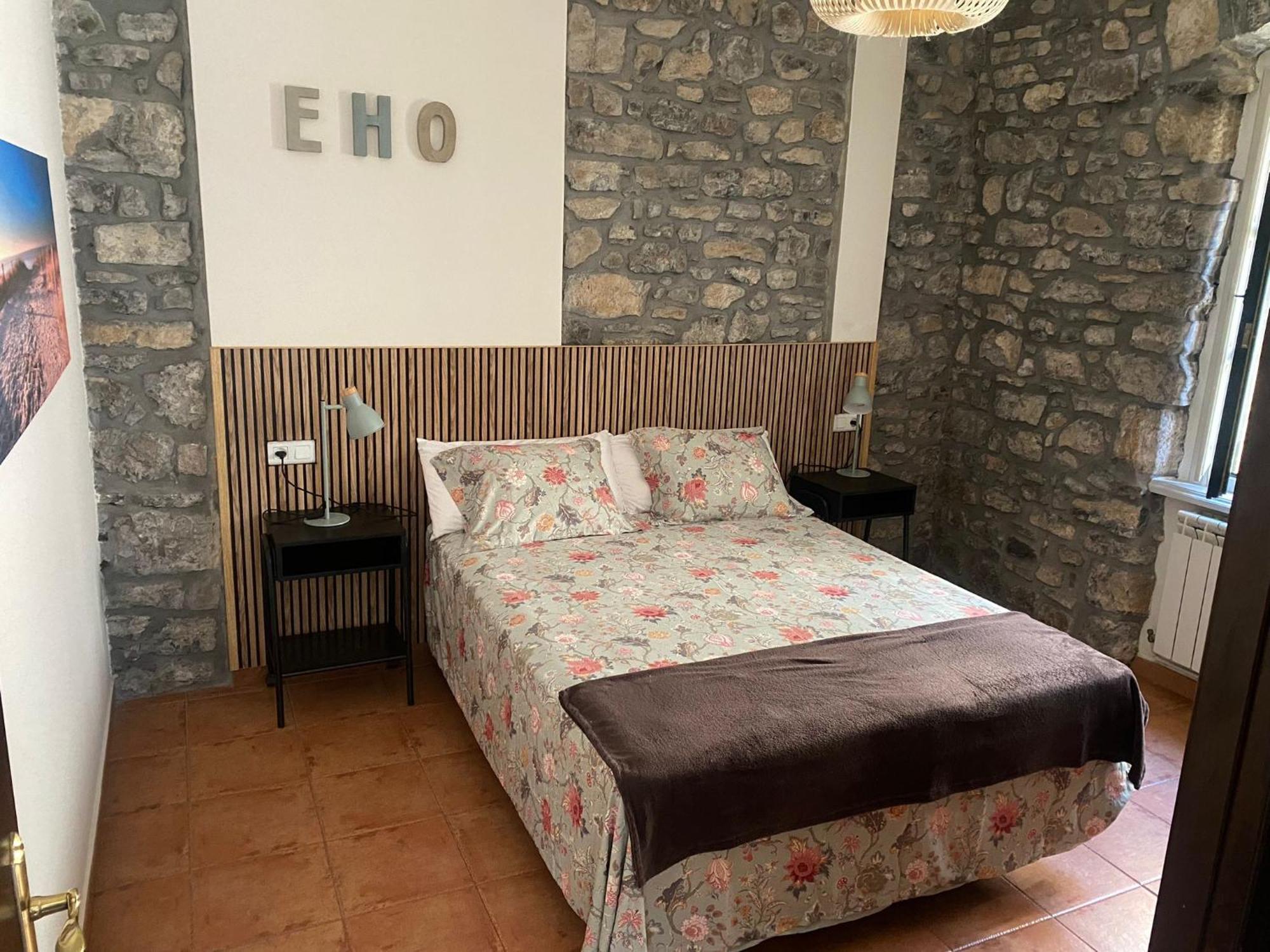 וילאביצ'יוסה Apartamentos Hevia מראה חיצוני תמונה