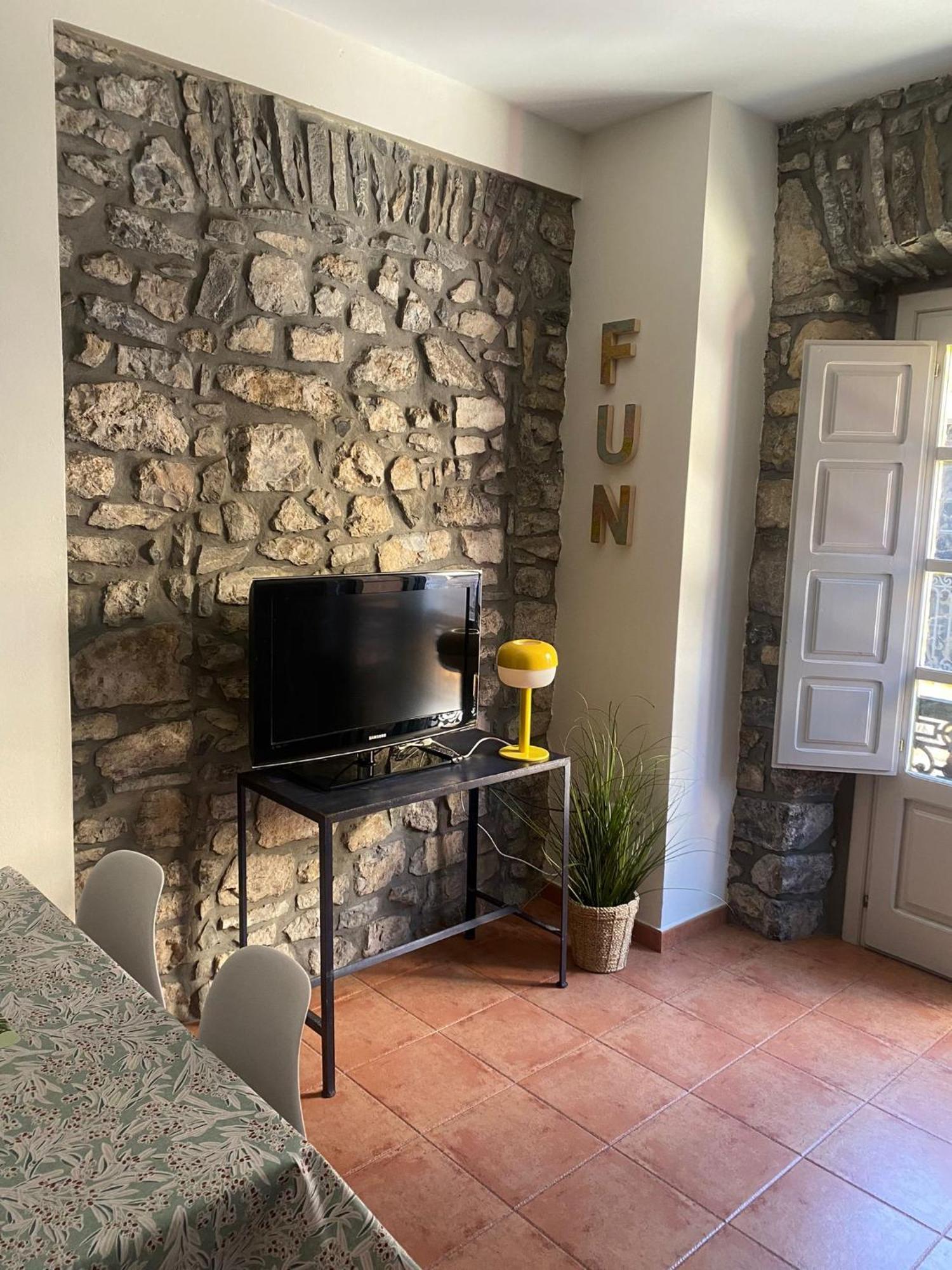 וילאביצ'יוסה Apartamentos Hevia מראה חיצוני תמונה